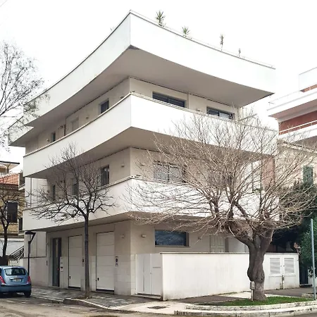 Lungomare Urban شقة *