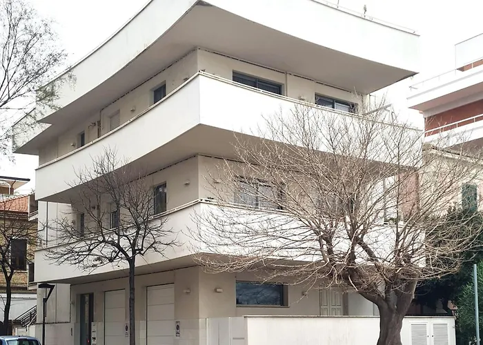 Lungomare Urban Daire *